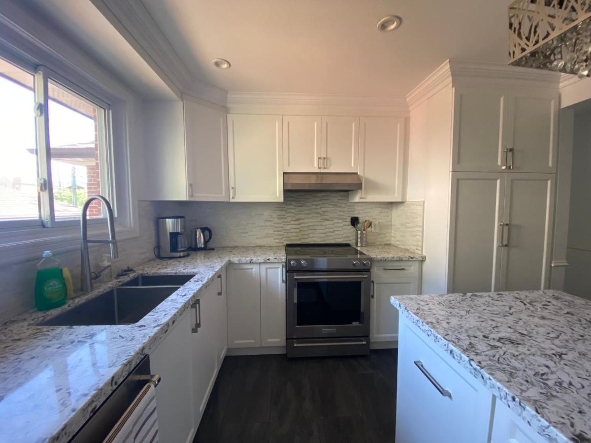 Yonge And Finch Subway !Q Spacious & Quiet Private Bdr With Shared Bathroom Toronto Buitenkant foto