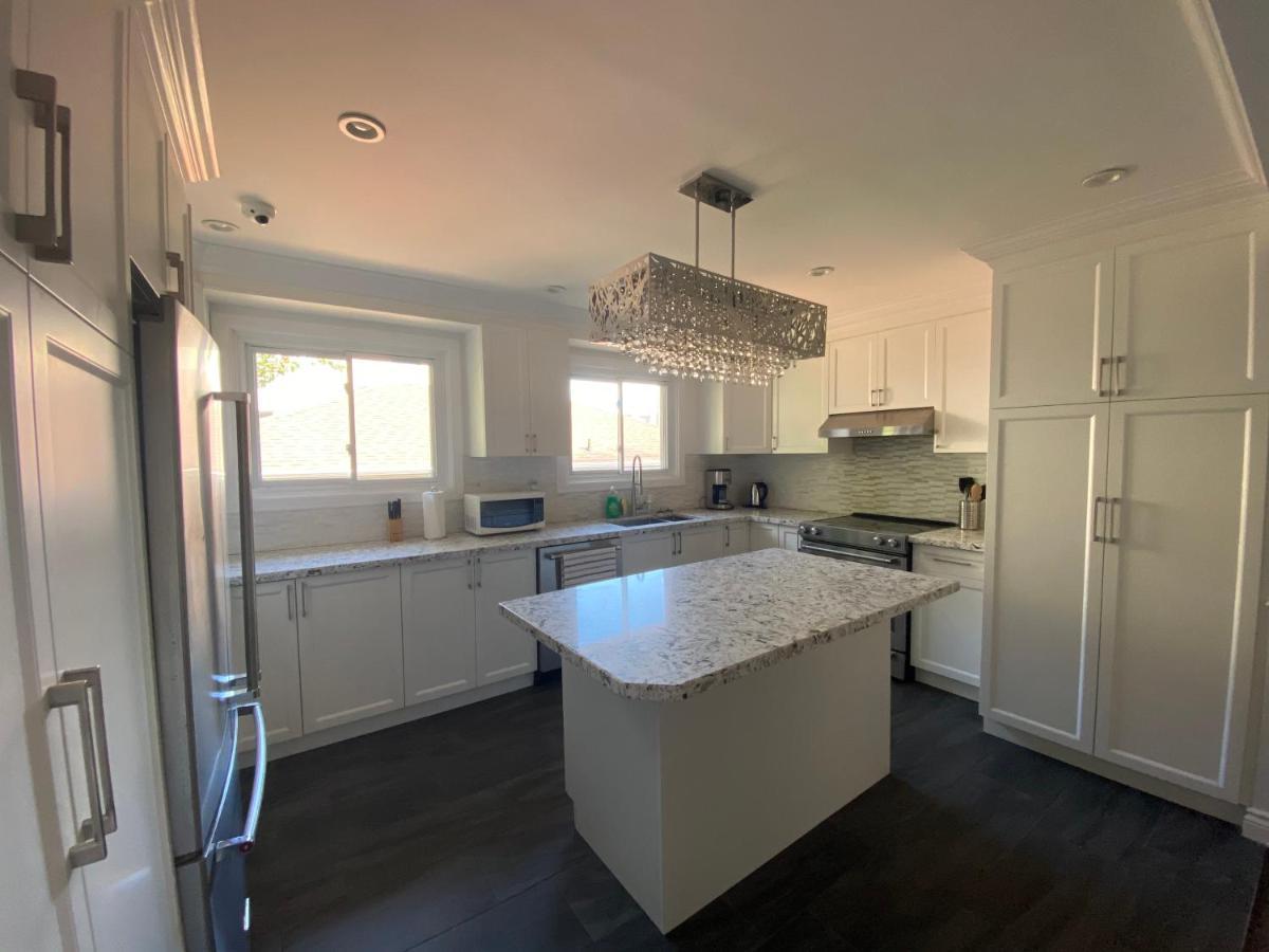 Yonge And Finch Subway !Q Spacious & Quiet Private Bdr With Shared Bathroom Toronto Buitenkant foto